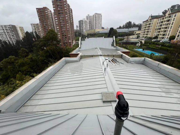 Construcción de obra gruesa – Cubierta San Roque