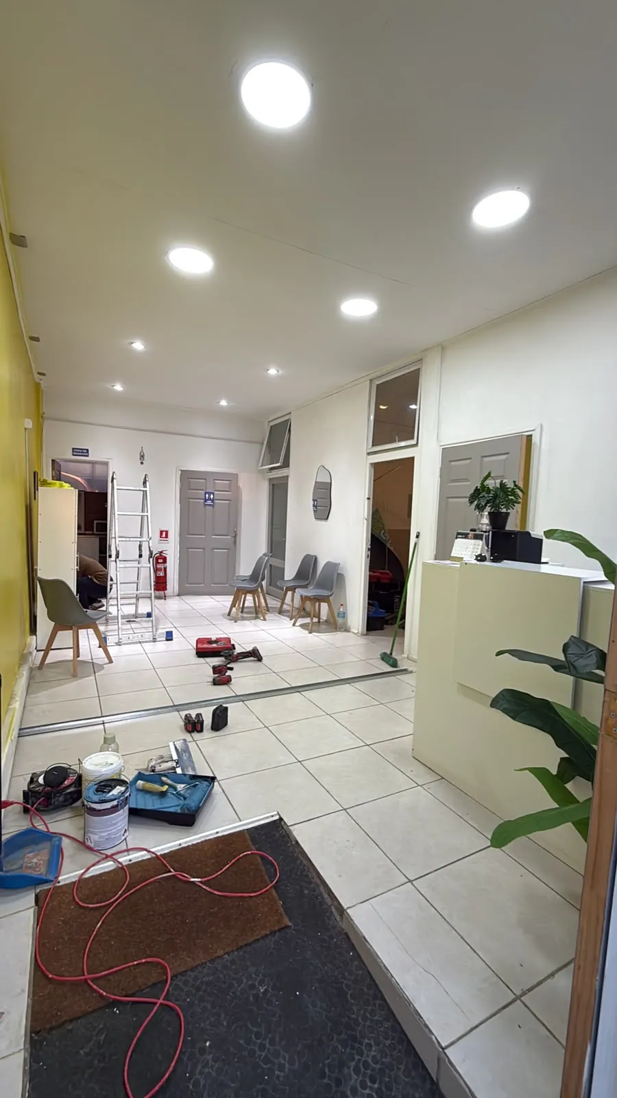 Renovación clínica dental 1
